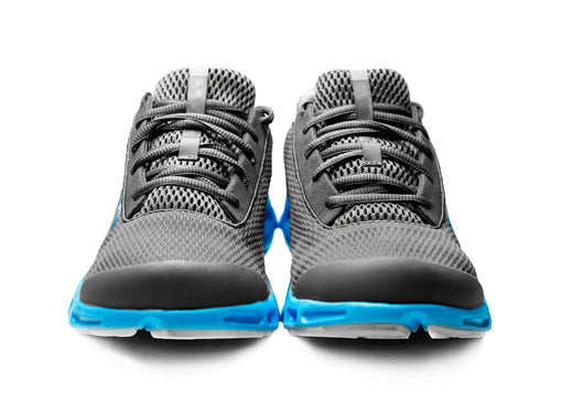 נעליים ייעודיות לטניס בצבעים אפור וכחול, עם תמיכה טובה ונוחות למשחקים דינמיים