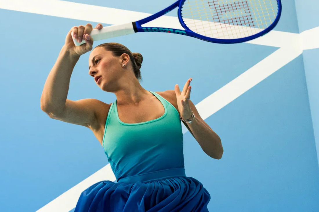 Wilson Ultra V5 לשלוט בעוצמה, לכבוש את המגרש מחדש