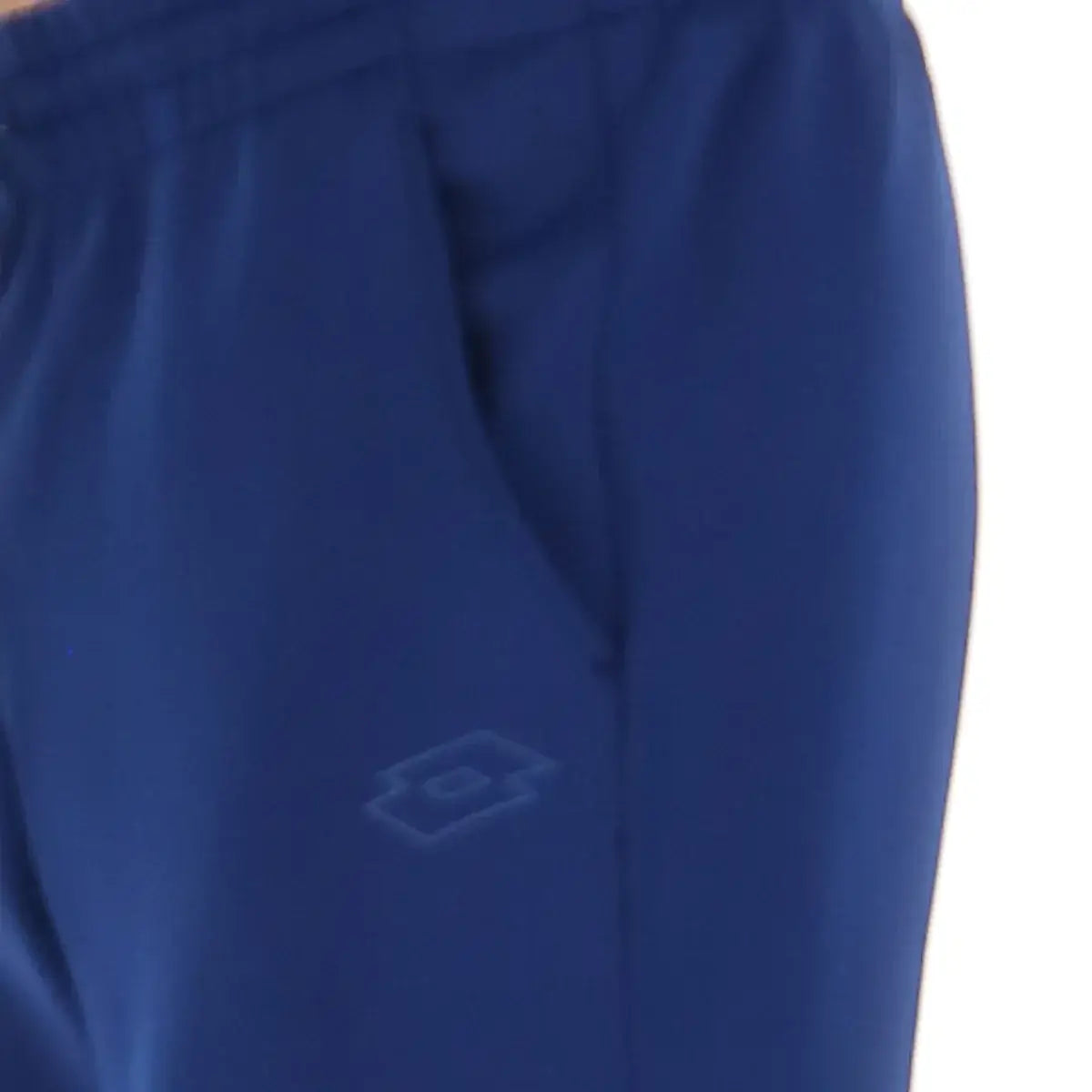 מכנסי גברים לוטו TENNIS TENNIS TEAMS PANTS BLUE LOTTO בצבע כחול עם גזרה נוחה לחימום או משחק.