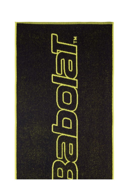 מגבת טניס בבולט Medium Towel Babolat בגוון שחור עם הדפס בצבע ירוק