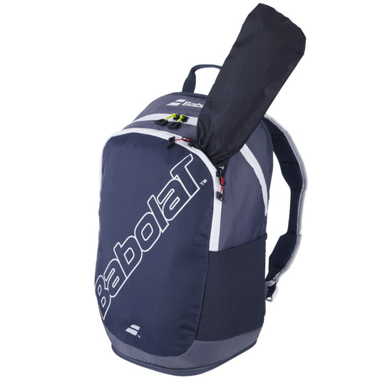 תיק גב טניס Babolat Evo Court Backpack | בבולט עם עיצוב פונקציונלי ויכולות אחסון מרובות.