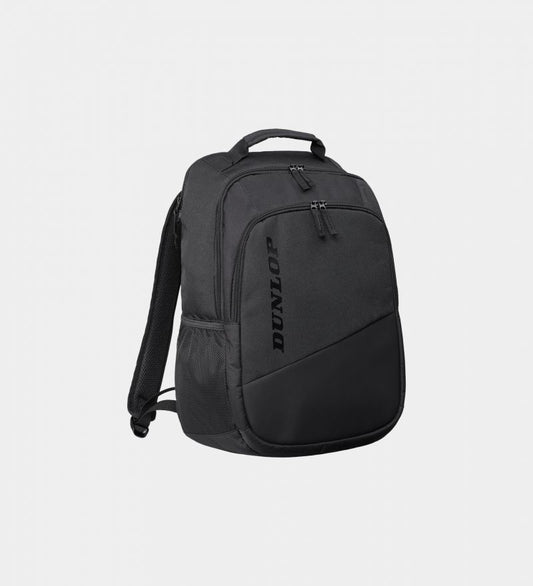 תיק אימון Dunlop Team Backpack | דנלופ בצבע שחור עם עיצוב מודרני ונוח לאימון ולטיולים.