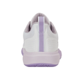 מבט מאחור על העקב של נעלי פאדל K-Swiss Ultra Court Padel לנשים בצבע לבן וסגול