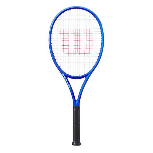 מחבט טניס Wilson Ultra 100UL V5 Tennis Racket | וילסון בצבע כחול עם לוגו וילסון אדום.