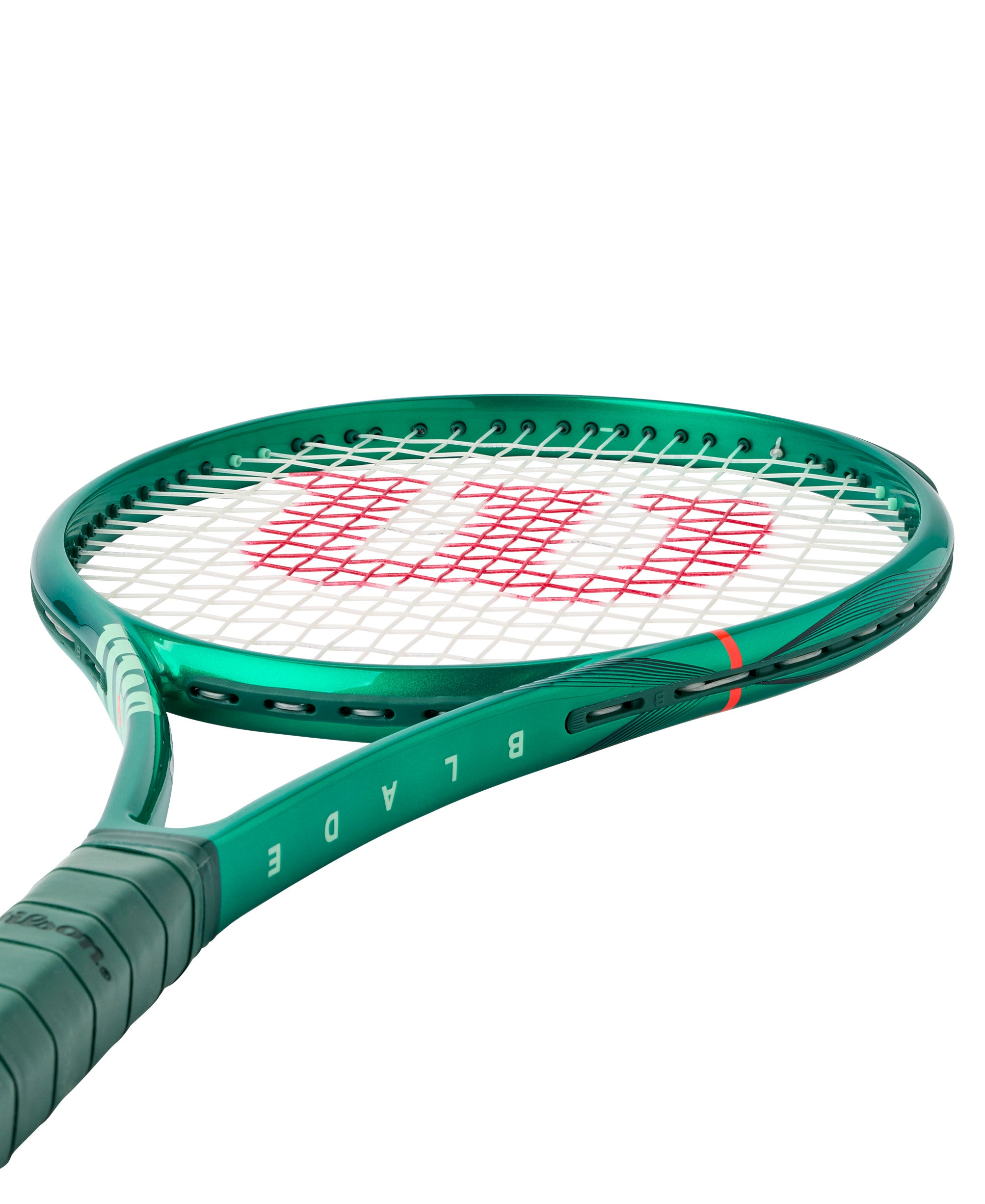 מחבט טניס וילסון BLADE 100UL Wilson